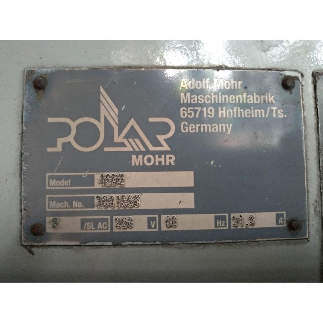 Polar Cutter Machine 137E second hand