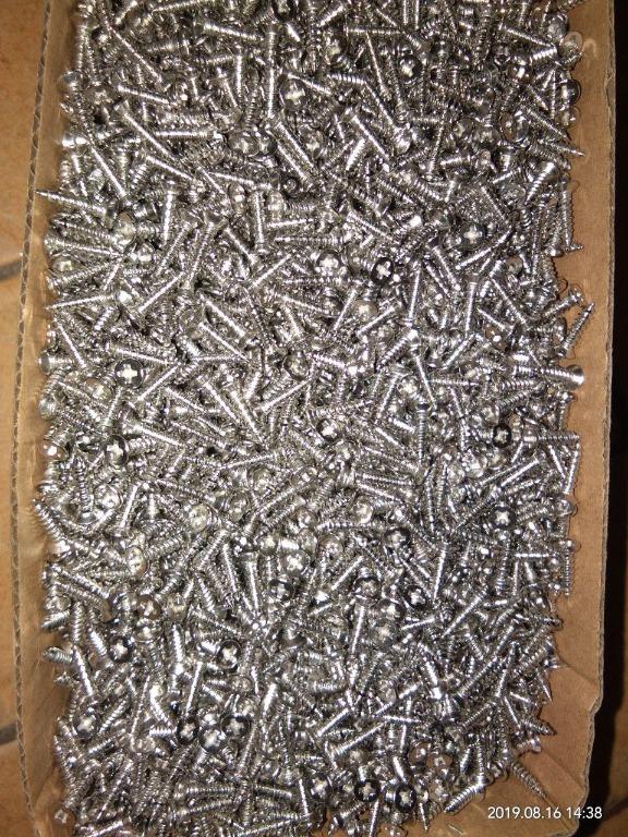 Self Tapping Screws Flat Head SS201 Pack by 100'sImage3