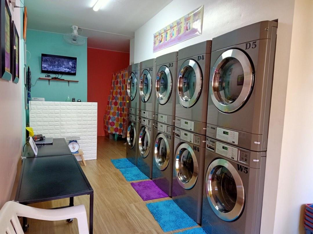 Commercial Washing Machine and Dryer (LG)