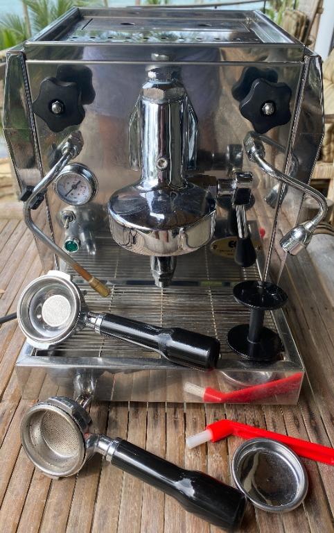 ECM espresso coffee machine with grinderImage2